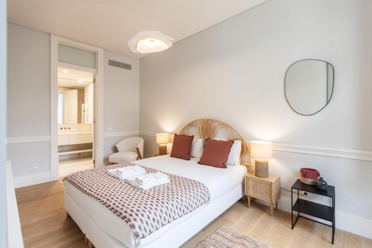 Flh Praca Rossio Contemporary Flat Apartment ลิสบอน ภายนอก รูปภาพ